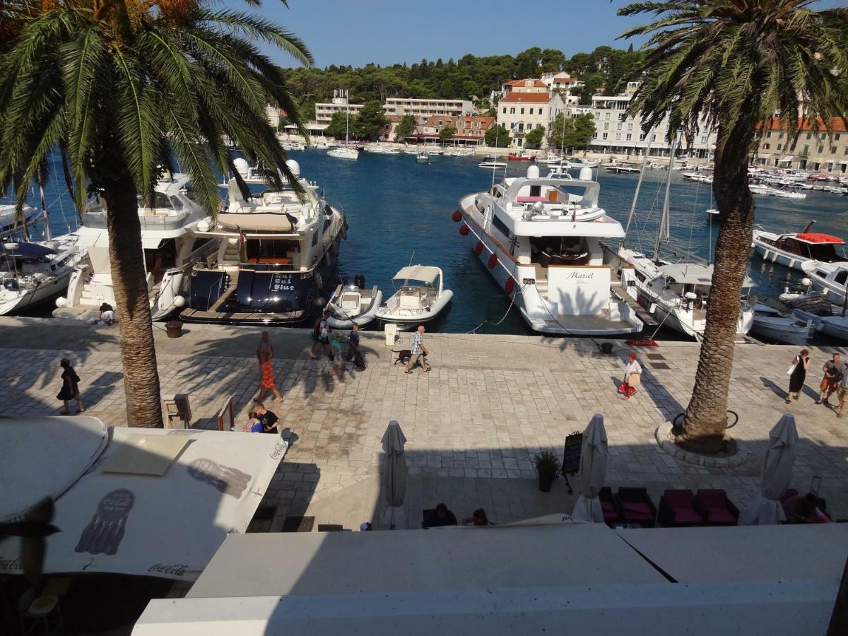 Inn Town Center Hvar Town Esterno foto